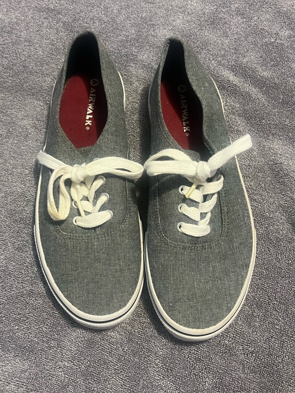 EUC Airwalk Women’s Sneakers ~ Size 9